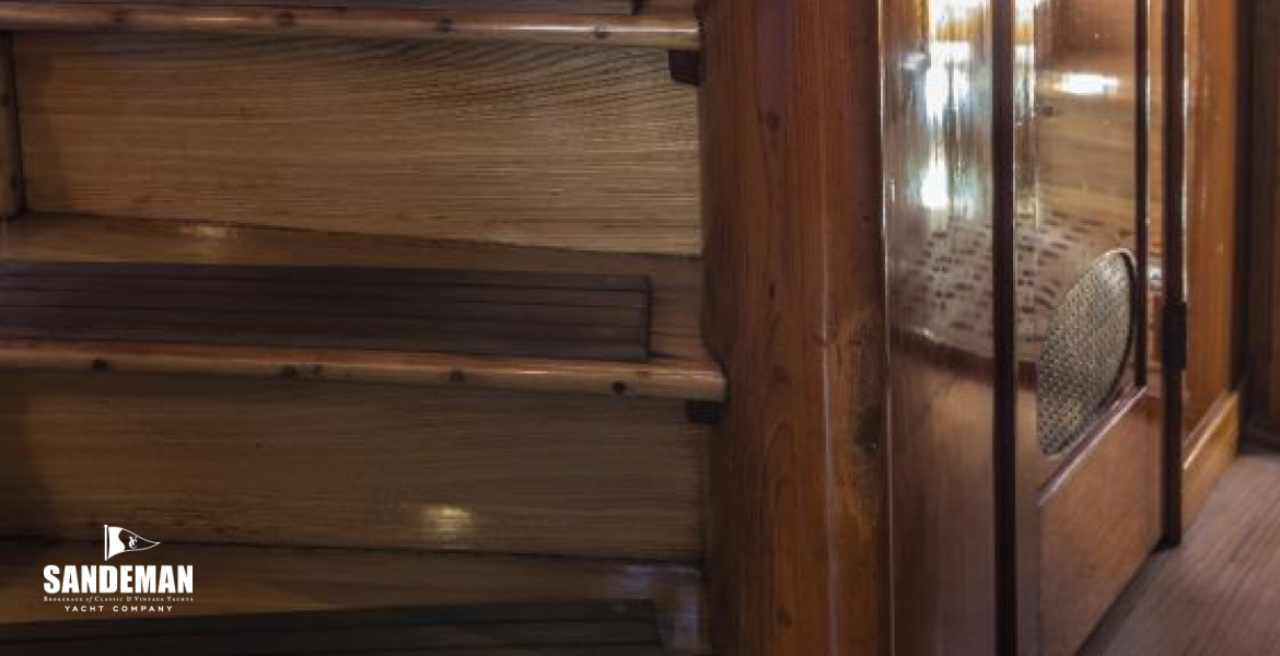 Main companionway to deck