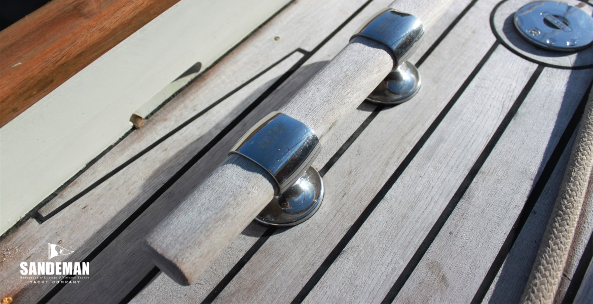 Mooring cleat