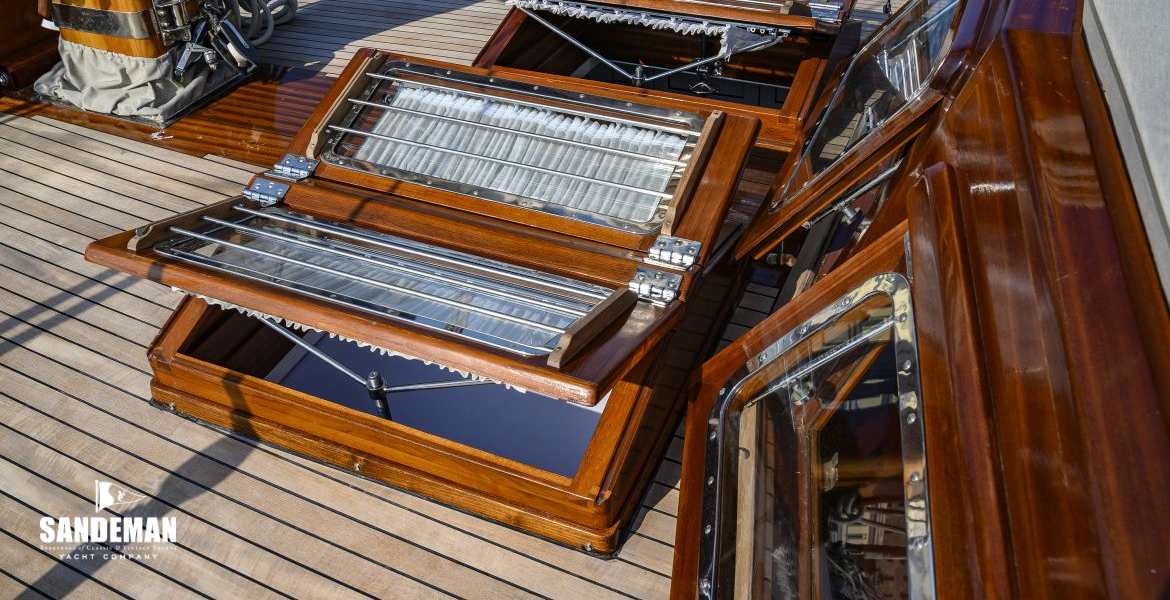CABIN, PASSAGE AND GALLEY SKYLIGHTS