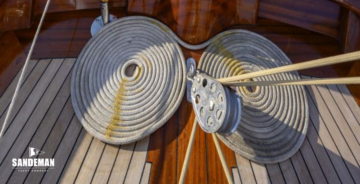 AFT DECK V AFT