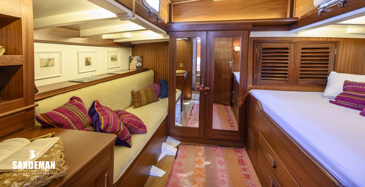 OWNER'S CABIN V AFT