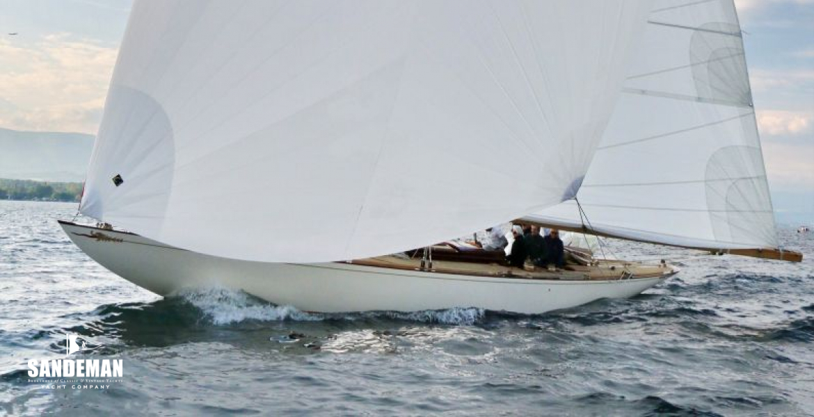 Port bow asymmetric