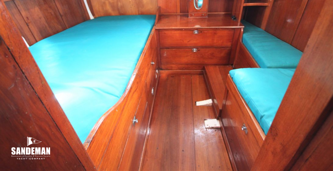 Master cabin view aft