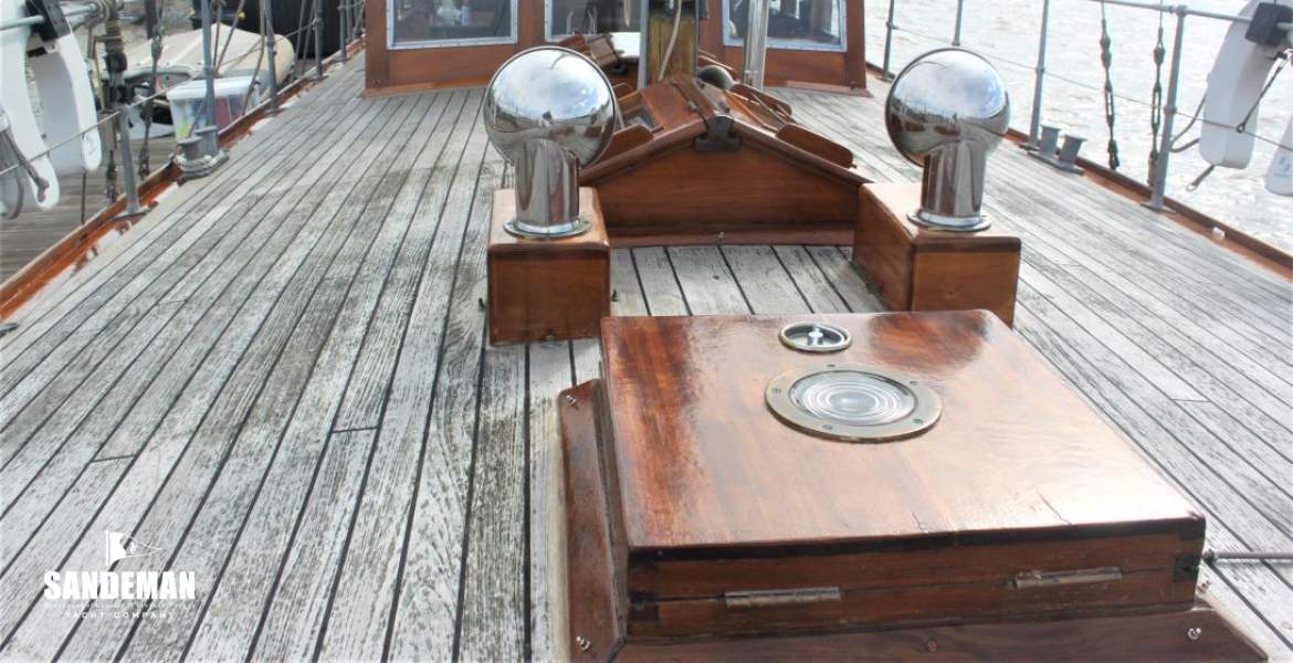 View aft from bow