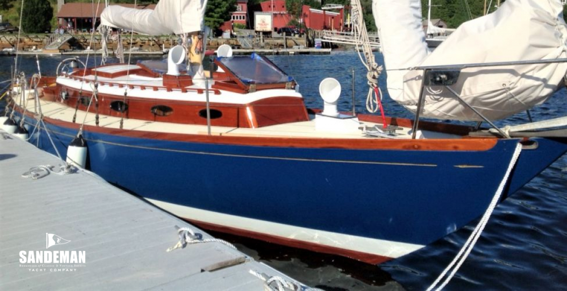 Starboard bow
