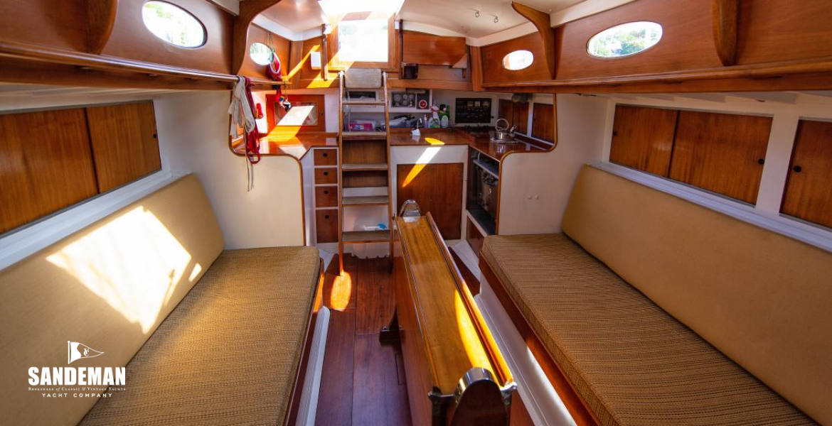Saloon view aft