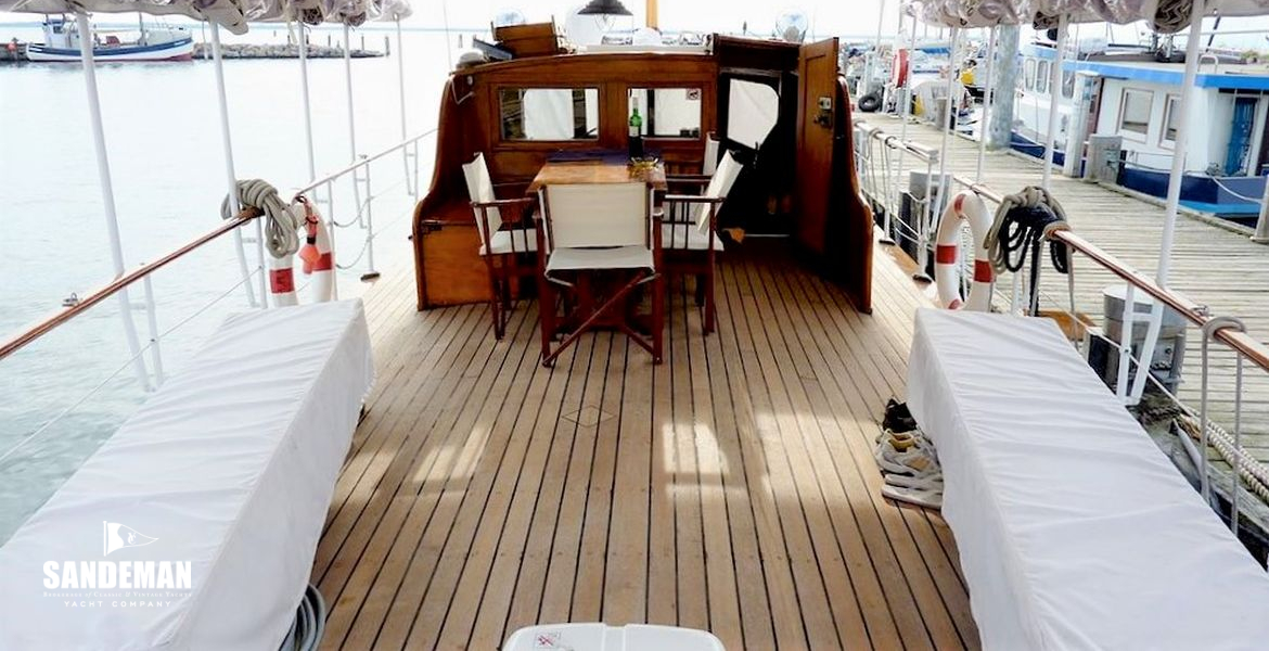 Aft deck view fwd