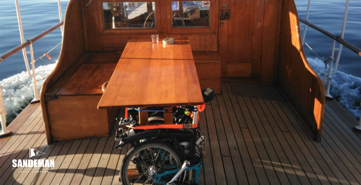 View fwd to aft seating and deckhouse