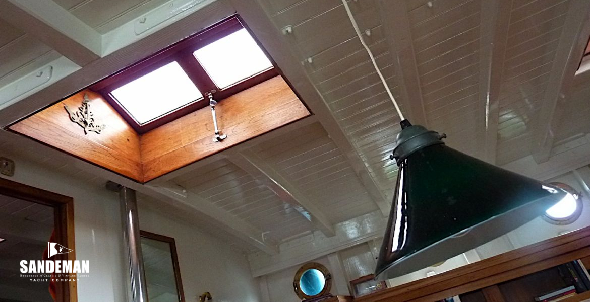 Saloon deckhead details