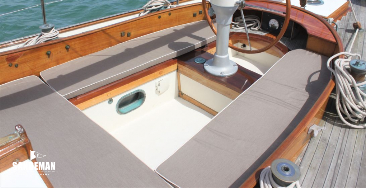 Cockpit cushions