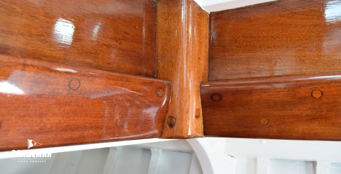Forecabin trunk details