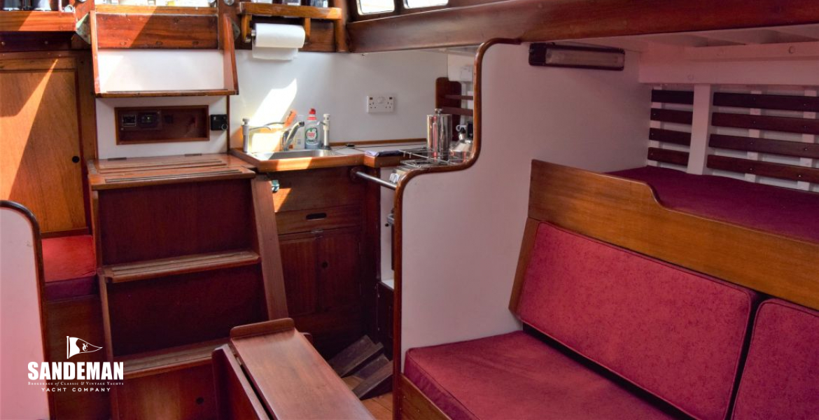 Saloon view aft to galley