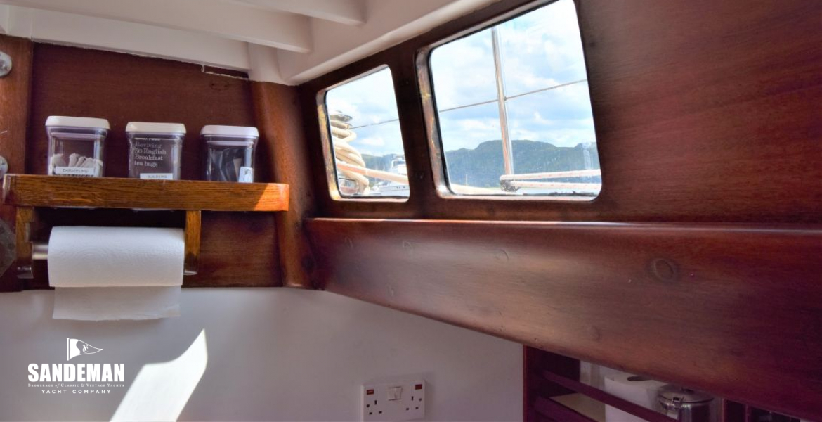 Trunk cabin details at galley
