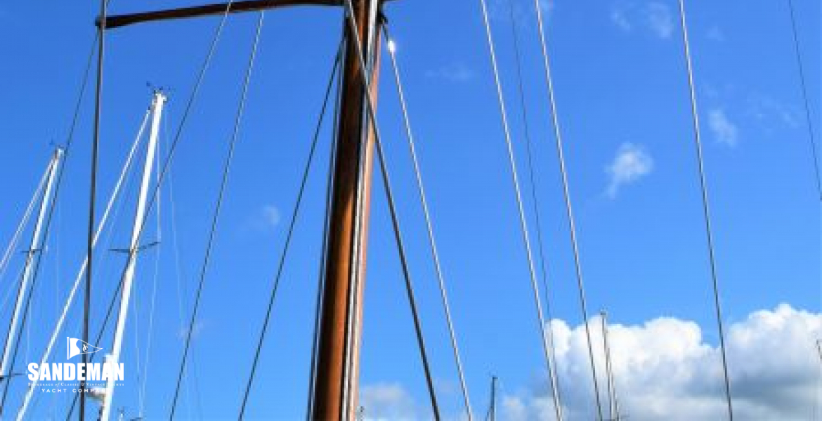 Mizzen mast view aft