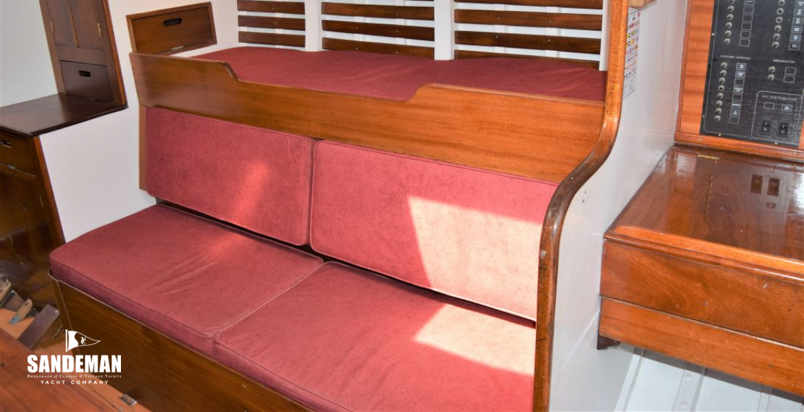 Saloon view to stbd