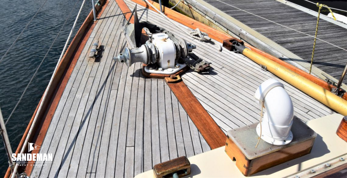 Foredeck overview fwd