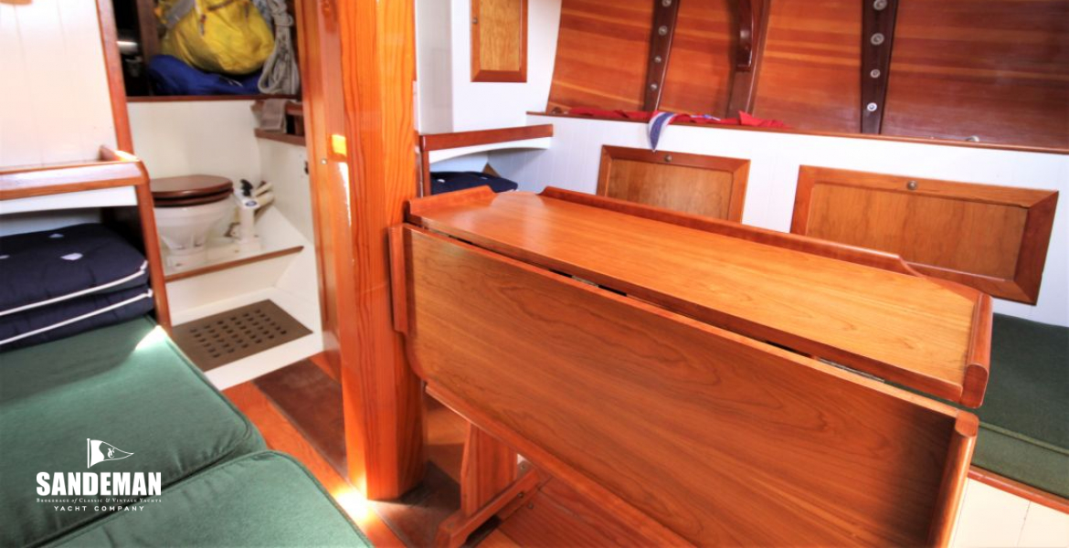 Saloon view fwd to stbd & forepeak