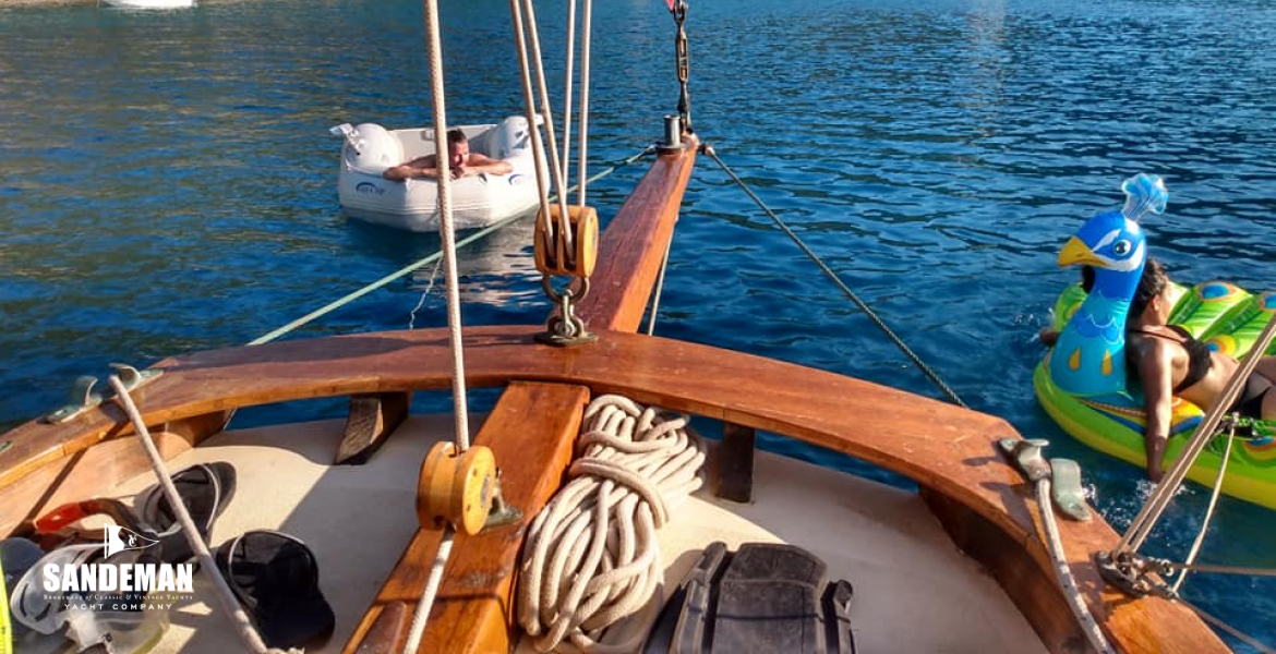 Aft deck details