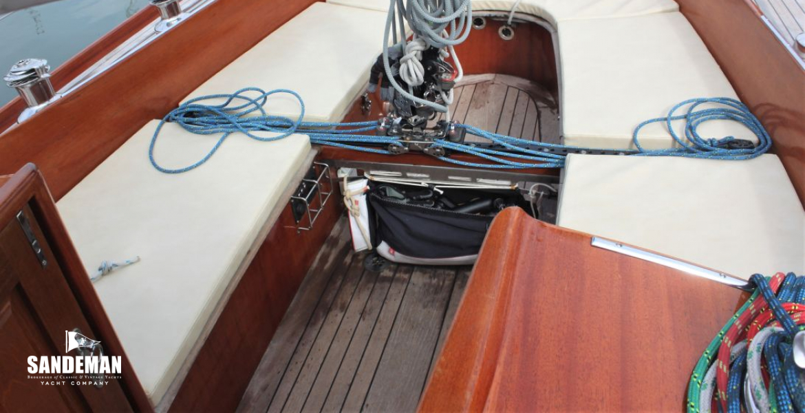 Cockpit view aft