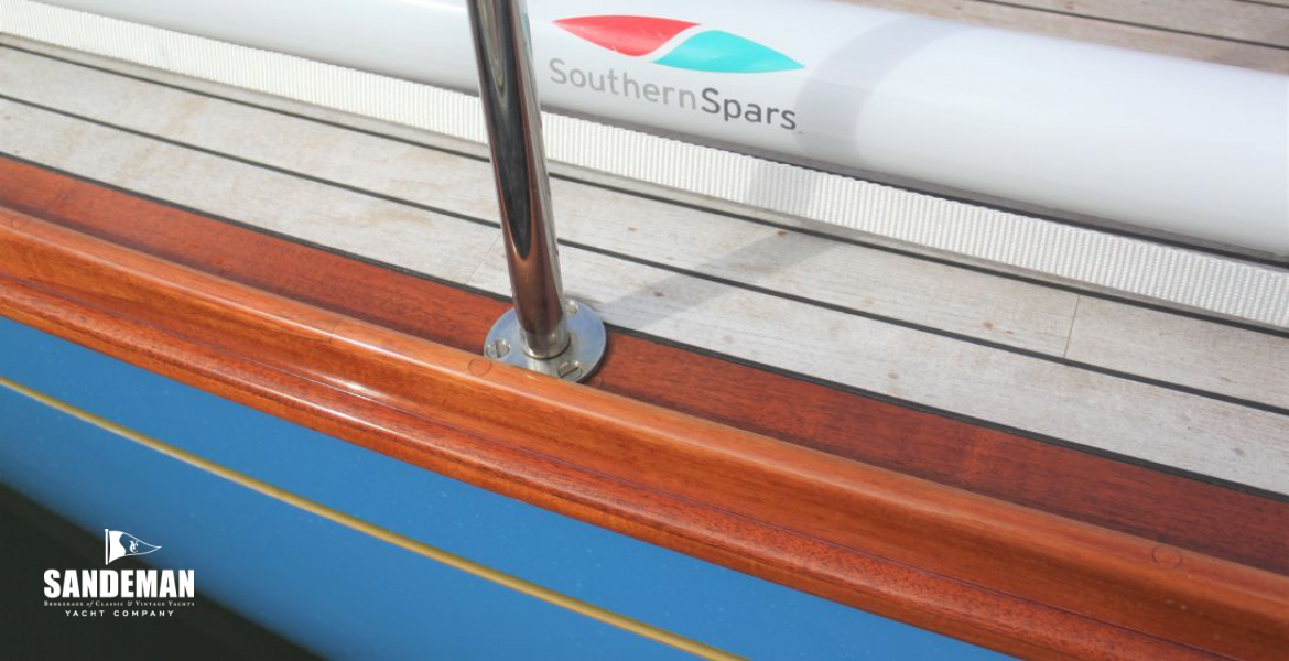 Toerail, stanchion and pole details