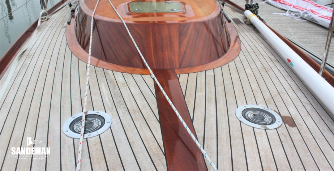 View aft from foredeck