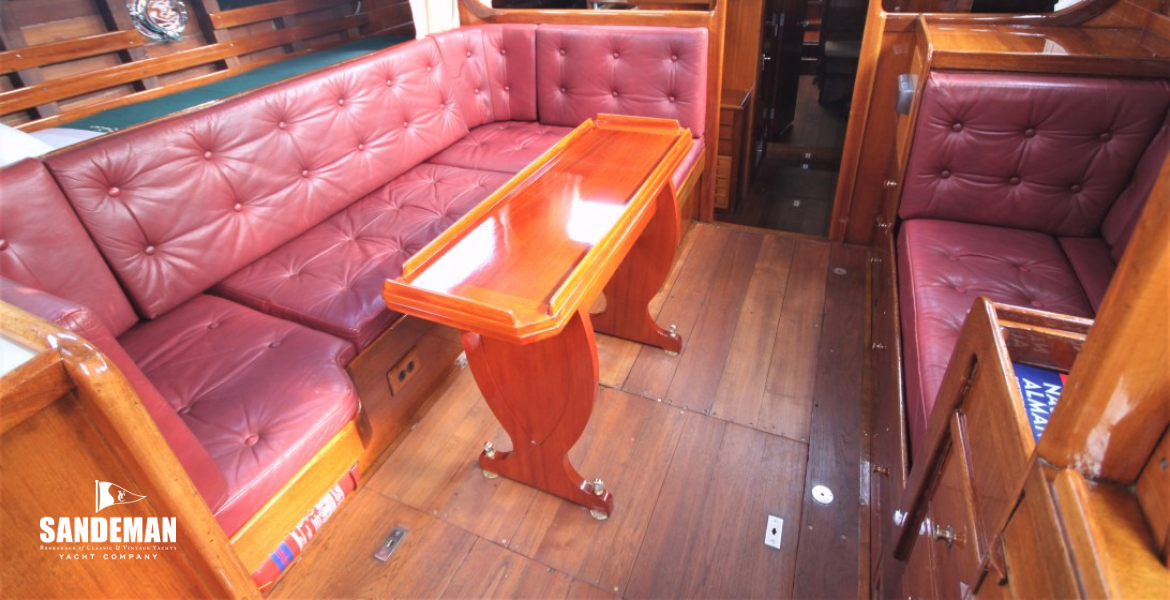 Saloon view fwd 
