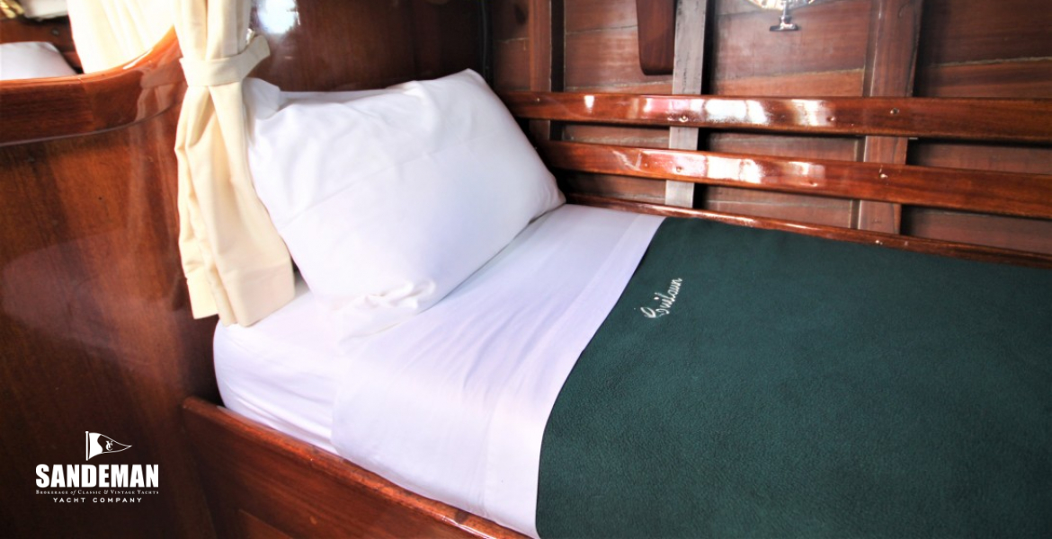 Passage cabin stbd