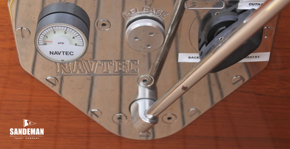 Hydraulic control