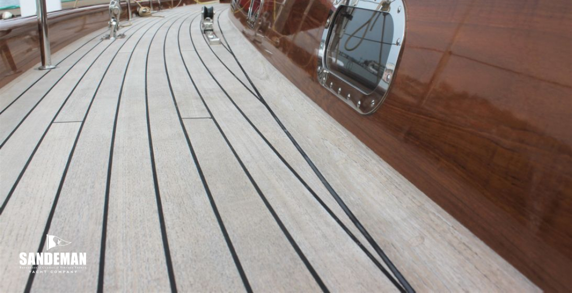 Port side deck view fwd