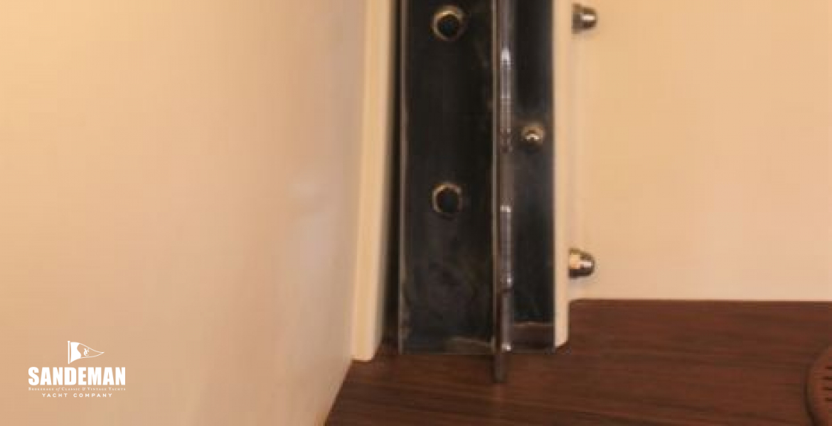 Chainplate hanging knee