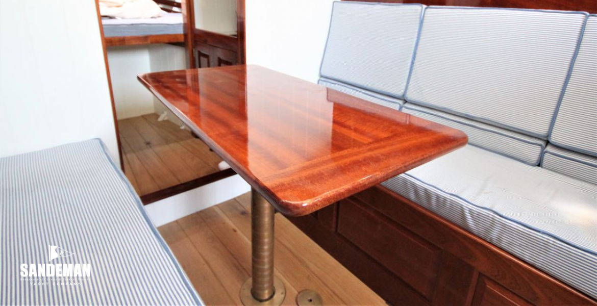 Saloon table view fwd to stbd