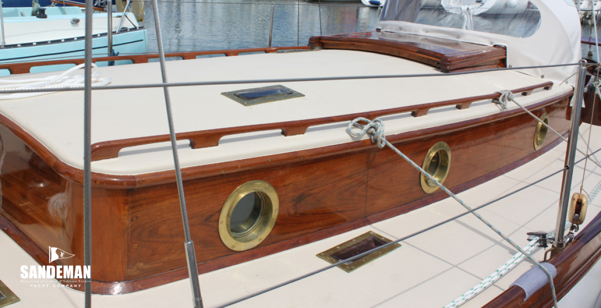Trunk cabin view aft