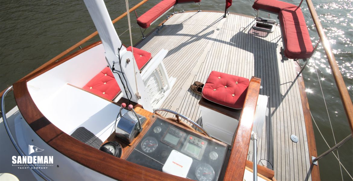 Outside steering and aft deck view aft