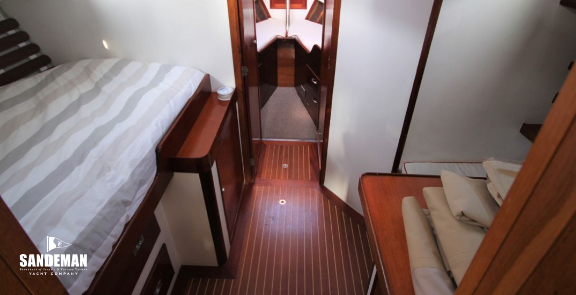Fwd guest cabin view fwd