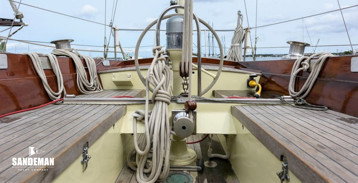 View aft from companionway over cockpit