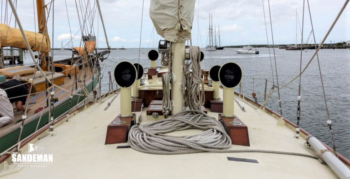 View aft from foredeck