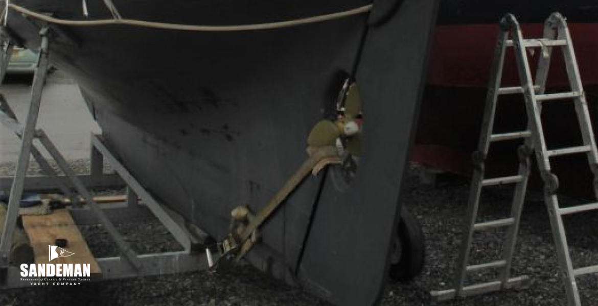 Cover aft