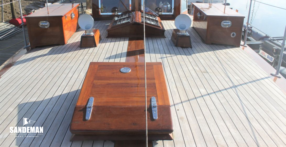 View aft from foredeck