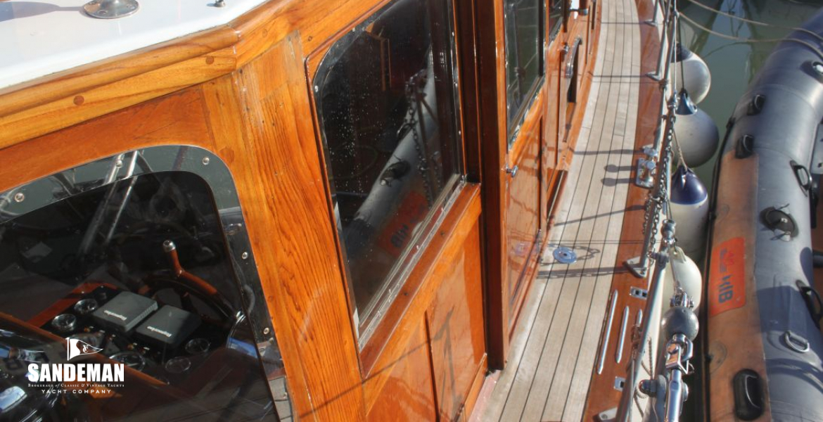 View aft to port side deck
