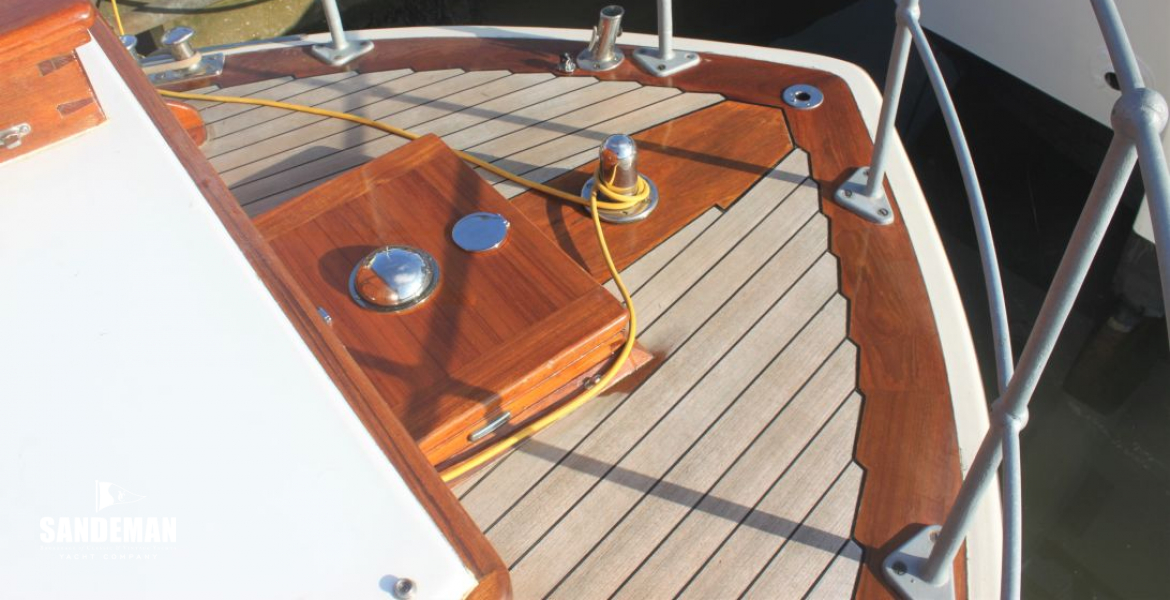 Aft deck view aft