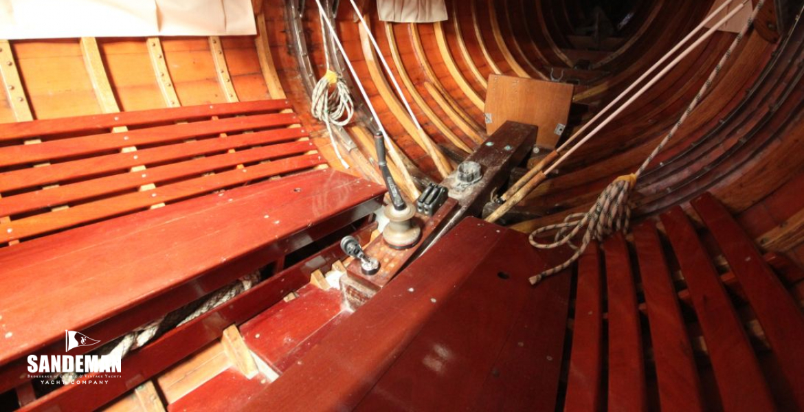 Below view fwd to port