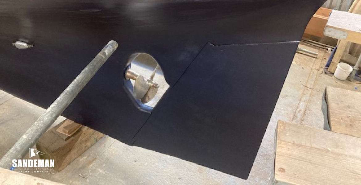 Stern gear