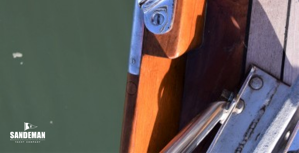 Fwd mooring fairlead