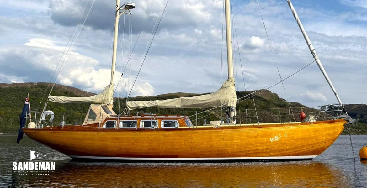 yacht