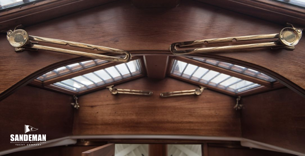 Skylight details [Patricia Lascabannes]