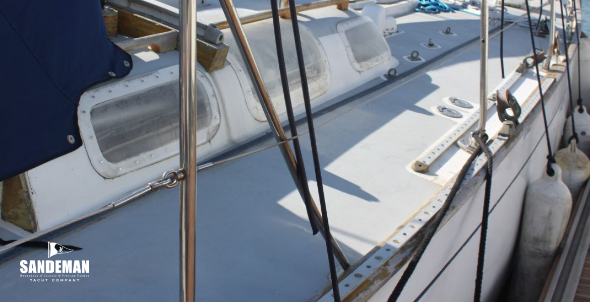 Stbd side deck view fwd