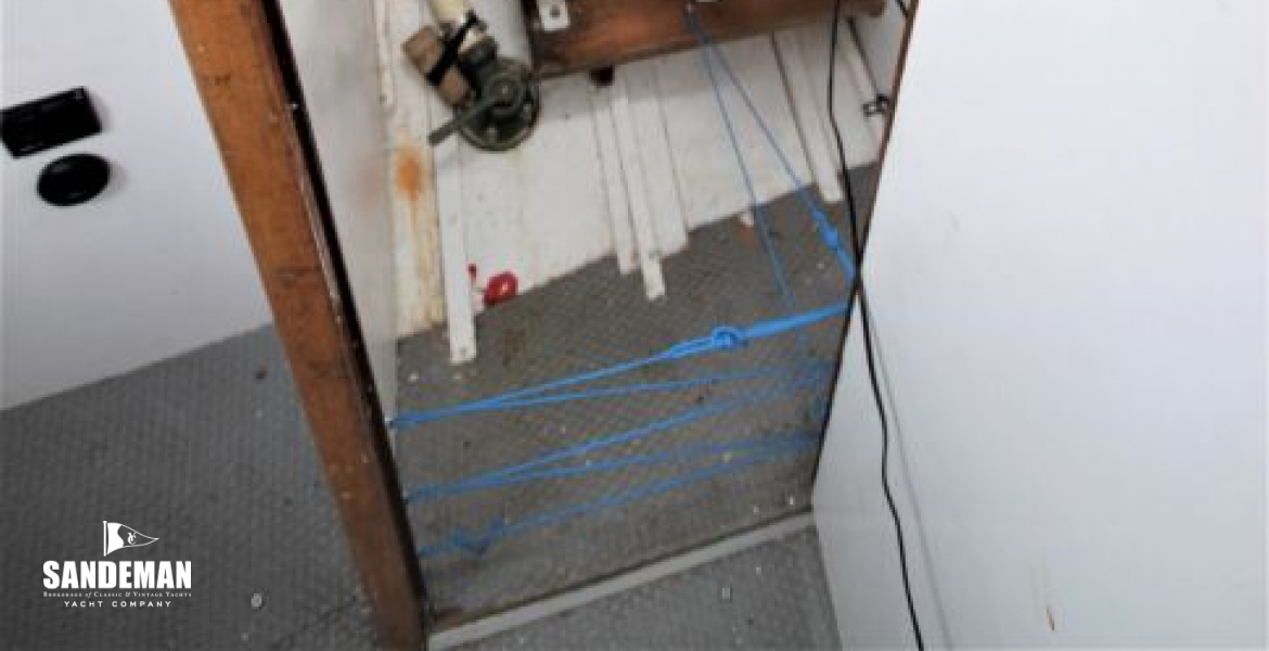 WC Compartment to port