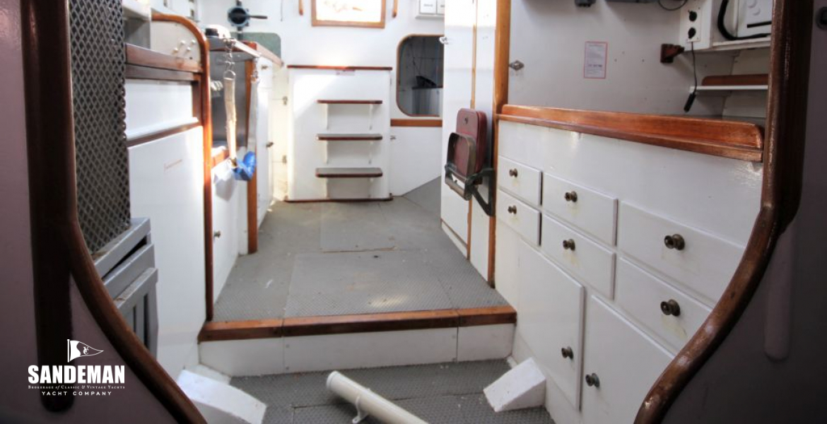 View aft from saloon to working area