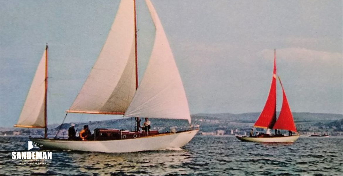 Hull sisters 'NAVARA' (yawl) & 'NYACHILWA' (red sails) CLYDE c1956