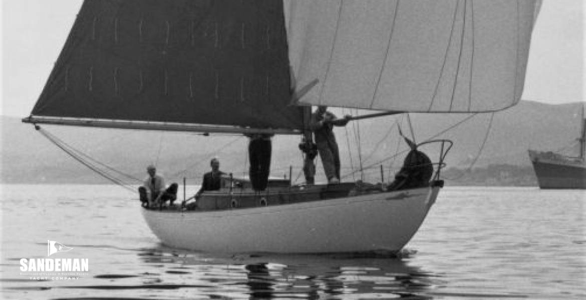 Light airs on the Clyde 1954